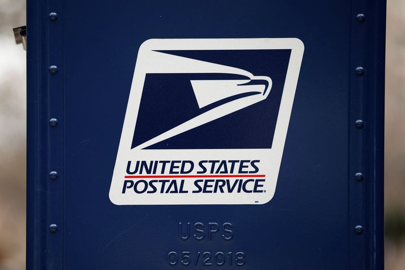 &copy; Reuters. A United States Postal Service (USPS) collection box is pictured in Washington, U.S., December 18, 2024. REUTERS/Benoit Tessier