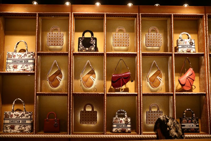 © Reuters. FILE PHOTO: Items lie on display at a gingerbread themed pop-up store as part of ‘The Fabulous World of Dior’ installation at the Harrods store in London, Britain, November 10, 2022. REUTERS/Henry Nicholls/File Photo