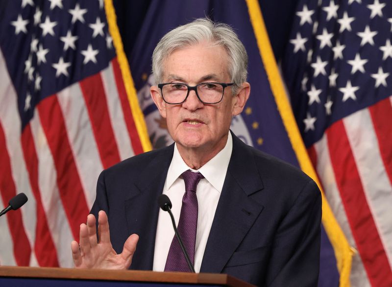 © Reuters. U.S. Federal Reserve Chair Jerome Powell speaks during a press conference where he announced the Fed had cut interest rates by a quarter point following a two-day meeting of the Federal Open Market Committee on interest rate policy in Washington, U.S., December 18, 2024. REUTERS/Kevin Lamarque