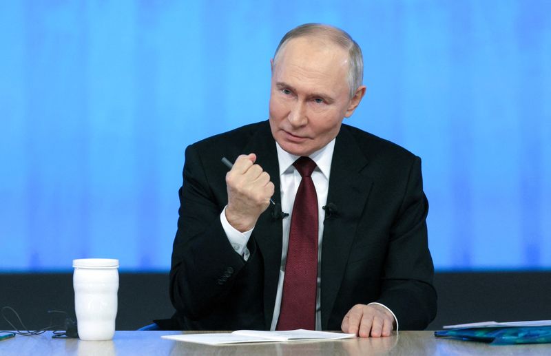 &copy; Reuters. Il presidente russo Vladimir Putin parla durante la sua conferenza stampa annuale di fine anno in televisione e al telefono a Mosca, Russia, il 19 dicembre 2024. Sputnik/Gavriil Grigorov/Pool via REUTERS 