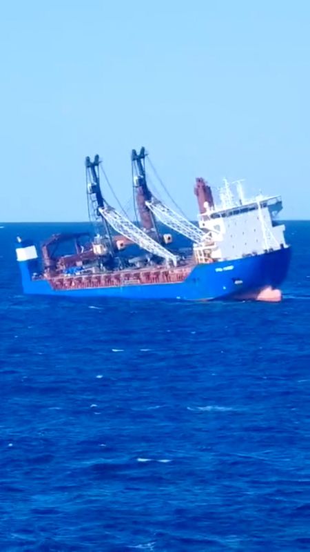 © Reuters. The Russian cargo ship Ursa Major, which the Russian Foreign Ministry said sank in the Mediterranean Sea between Spain and Algeria after an explosion in its engine room, is listed in this still image obtained from a video published on December 23, 2024. Social networks via REUTERS