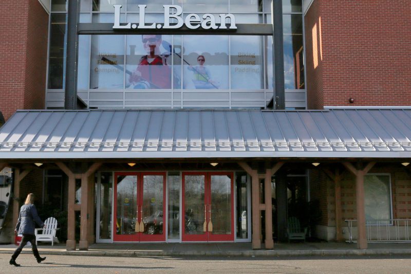 &copy; Reuters. FILE PHOTO: A sign marks the L.L. Bean store in Burlington, Massachusetts, U.S. January 12, 2017. REUTERS/Brian Snyder/File Photo