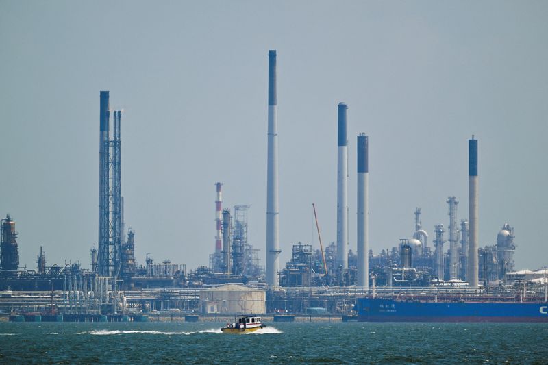 Shell shuts down oil processing unit to investigate leak, Singapore's port authority says