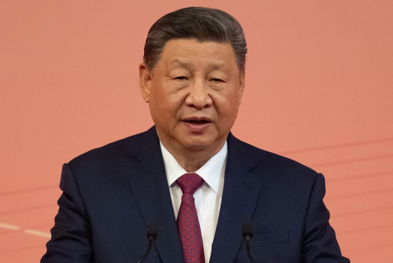 &copy; Reuters. FILE PHOTO: Chinese President Xi Jinping delivers his speech during a welcoming dinner, ahead of celebrations for the 25th anniversary of Macao’s handover from Portugal to China, in Macau, China, December 19, 2024.   Anthony Kwan/Pool via REUTERS/File P