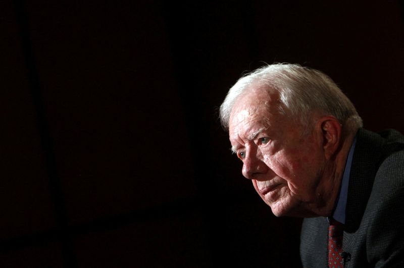 &copy; Reuters. FILE PHOTO: Former U.S. President Jimmy Carter attends an interview with Reuters in Cairo, Egypt, January 12, 2012.  REUTERS/Amr Abdallah Dalsh/File Photo