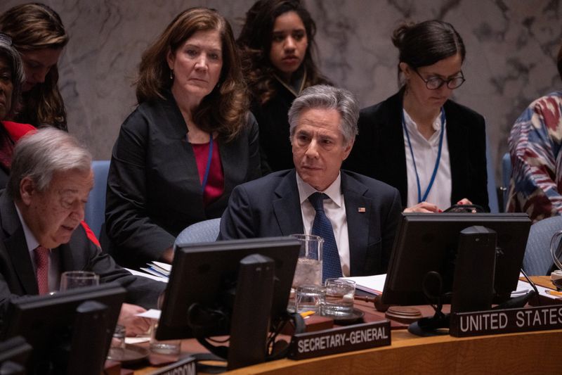 &copy; Reuters. Il segretario di Stato statunitense Antony Blinken parla durante una riunione del Consiglio di sicurezza delle Nazioni Unite sull'IA presso la sede dell'Onu a New York, negli Stati Uniti, il 19 dicembre 2024. REUTERS/Jeenah Moon/Foto d'archivio