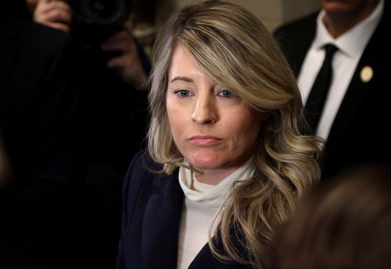 &copy; Reuters. FILE PHOTO: Canada's Minister of Foreign Affairs Melanie Joly looks on as she speaks to reporters in Ottawa, Ontario, Canada, January 8, 2025.  REUTERS/Patrick Doyle/File Photo