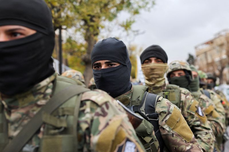 &copy; Reuters. FILE PHOTO: Khaled Brigade, a part of Hay'at Tahrir al-Sham (HTS), hold a military parade, after Syria's Bashar al-Assad was ousted, in Damascus, Syria, December 27, 2024. REUTERS/Yamam al Shaar/File Photo