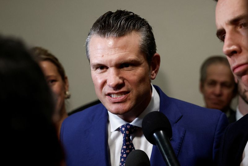 &copy; Reuters. FILE PHOTO: Pete Hegseth, President-elect Donald Trump's choice to be U.S. Defense Secretary speaks with reporters after a meeting with U.S. Senator Josh Hawley in the Russell Senate Office Building on Capitol Hill in Washington, U.S., December 11, 2024. 