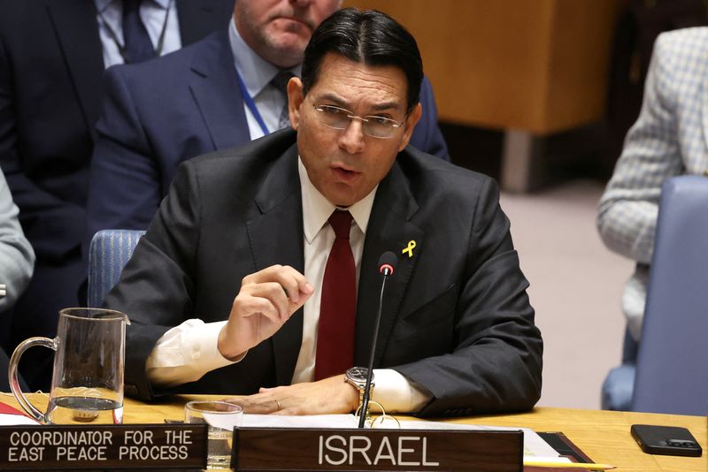 &copy; Reuters. FILE PHOTO: Israel's Ambassador Danny Danon addresses the UN Security Council meeting on the situation in Gaza, at U.N. headquarters in New York City, U.S., November 18, 2024.  REUTERS/Brendan McDermid/File Photo