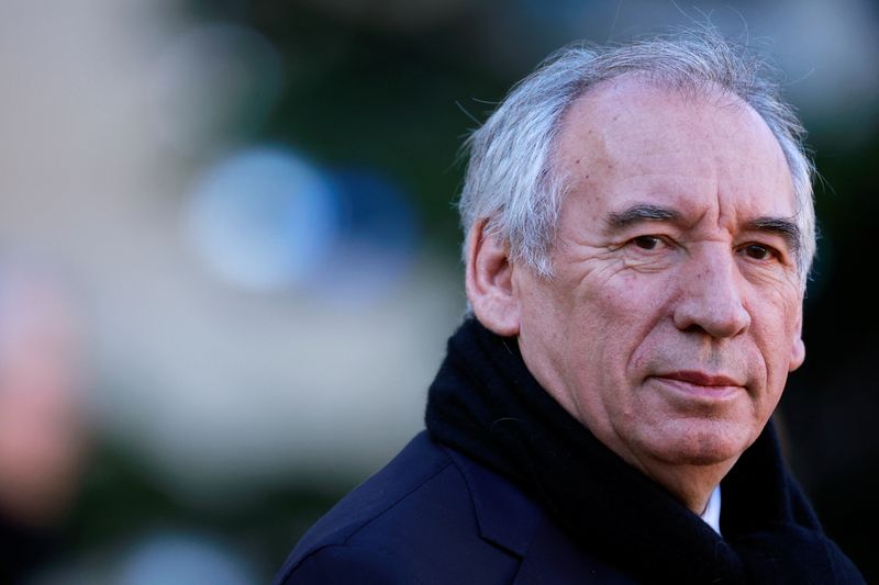 Morning Bid: Bonne chance, Bayrou