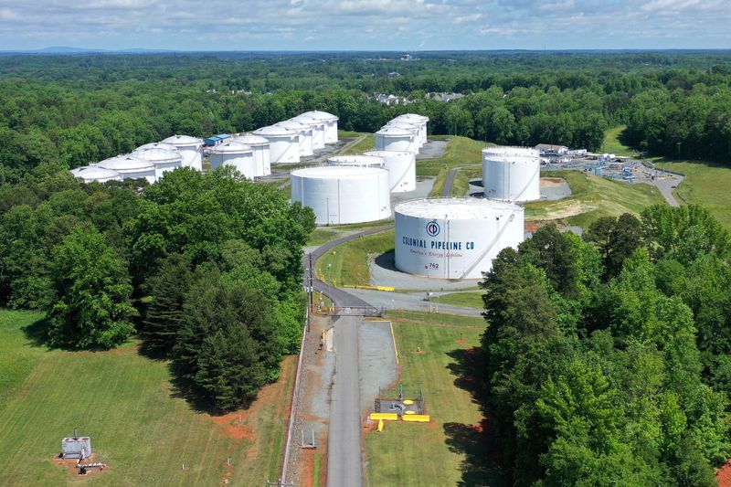 &copy; Reuters. FILE PHOTO: Holding tanks are seen in an aerial photograph at Colonial Pipeline's Charlotte Tank Farm in Charlotte, North Carolina, U.S. May 10, 2021. REUTERS/Drone Base/File Photo