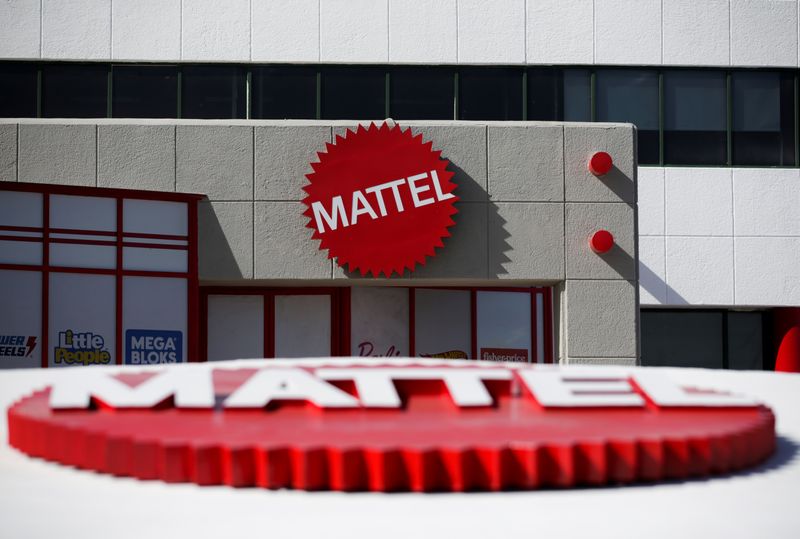 &copy; Reuters. FILE PHOTO: The Mattel company logo is pictured at the entrance of the Montoi plant in the municipality of Escobedo, Mexico March 15, 2022. REUTERS/Daniel Becerril/File Photo