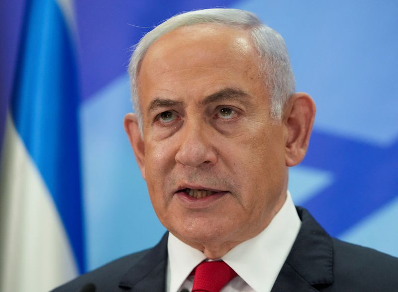 &copy; Reuters. FILE PHOTO: Israeli Prime Minister Benjamin Netanyahu speaks during a press conference in Jerusalem, December 9, 2024. Maya Alleruzzo/Pool via REUTERS/File Photo