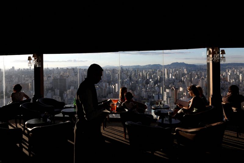 &copy; Reuters. Vista do centro de São Paulo a partir de bar no Terraço Itálian13/01/2025. REUTERS/Jorge Silva