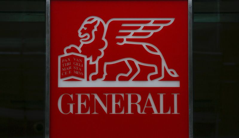 © Reuters. FILE PHOTO: A logo of Italy's biggest insurer Assicurazioni Generali is seen in central Rome February 8, 2016.   French corporate raider Vincent Bollore is making his influence felt in corporate Italy by defying the country's old guard in choosing a replacement for Mario Greco as Generali chief executive.REUTERS/Alessandro Bianchi/File Photo