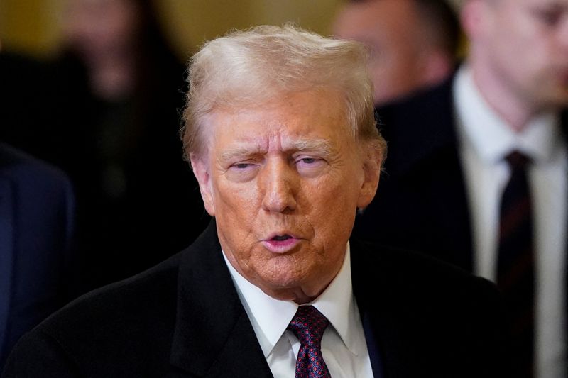 &copy; Reuters. FILE PHOTO: U.S. President-elect Donald Trump speaks at the U.S. Capitol building in Washington, U.S. January 8, 2025. REUTERS/Elizabeth Frantz/File Photo