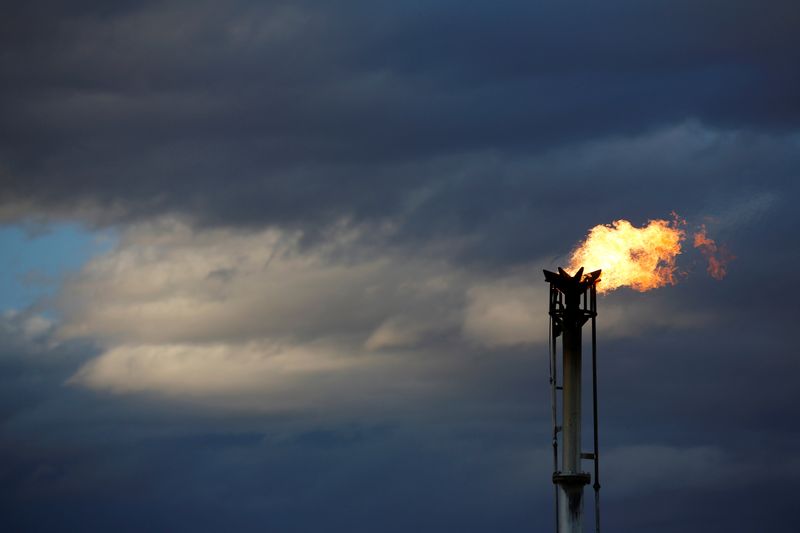 Senators float resolution to overturn Biden methane fee rule