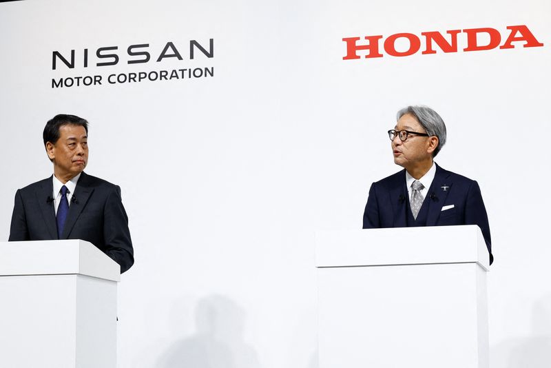 Nissan may call off merger talks with Honda, source says