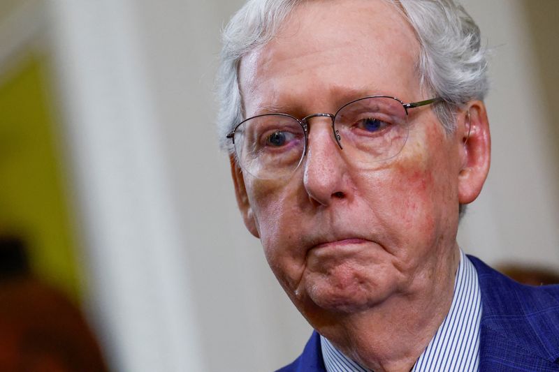 US Senator McConnell fell twice, Punchbowl News reports