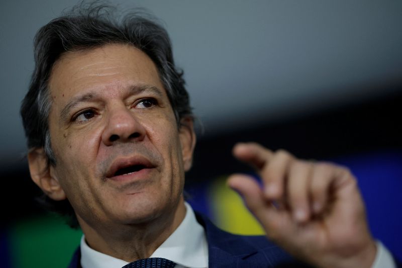 Haddad diz que política monetária tem que ter sabedoria e não pode jogar país em recessão