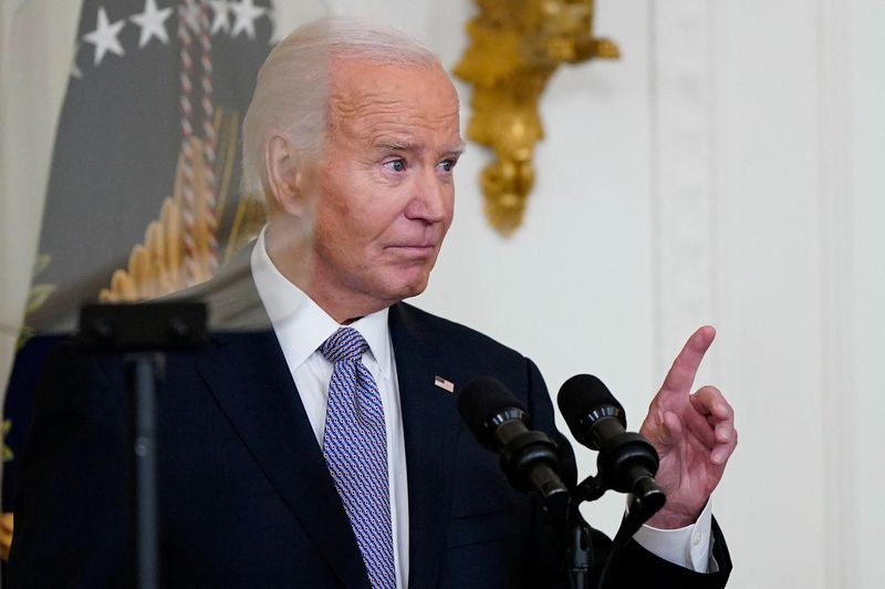 Trump ends Biden's access to classified information