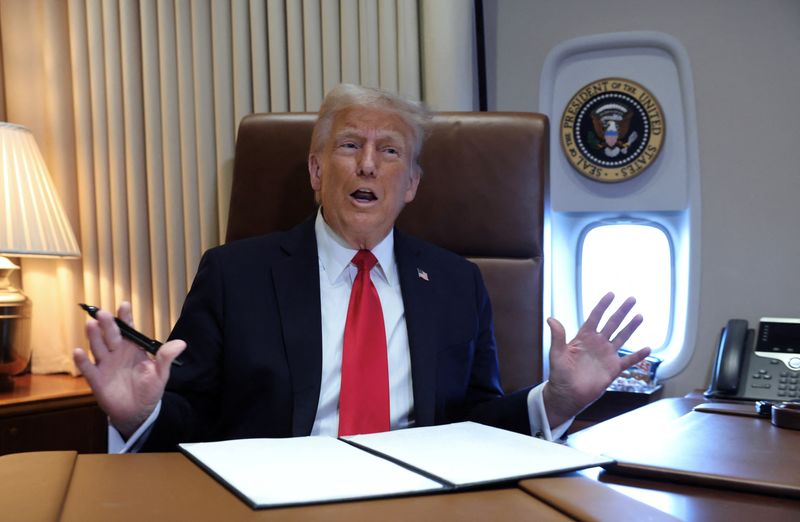 Trump diz que anunciará tarifas de 25% sobre aço e alumínio em nova escalada comercial