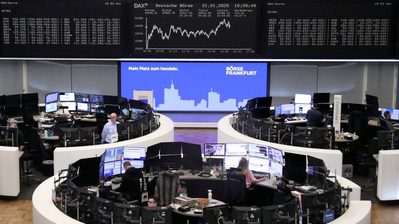 Borse Europa poco mosse, produttori acciaio in calo dopo dazi Trump