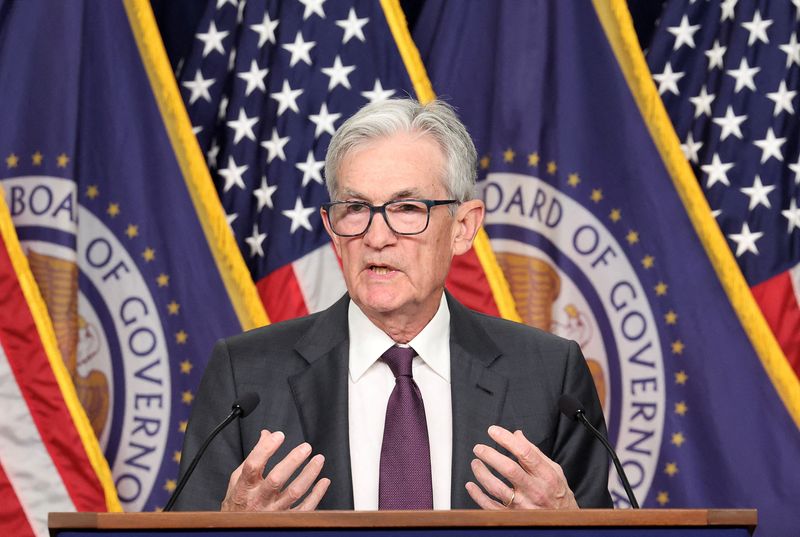 Fed's Powell: Free trade makes sense, but Fed's job is only to react