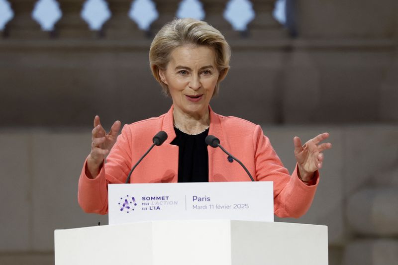 &copy; Reuters. Ursula von der Leyen em Parisn  11/2/2025   REUTERS/Benoit Tessier