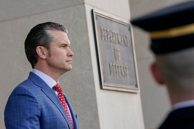 &copy; Reuters. Secretário de Defesa dos EUA, Pete Hegsethn07/02/2025nREUTERS/Nathan Howard