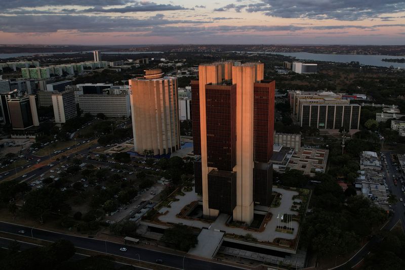 Brazil central bank announces rollover of $15.6 billion in swaps maturing in April