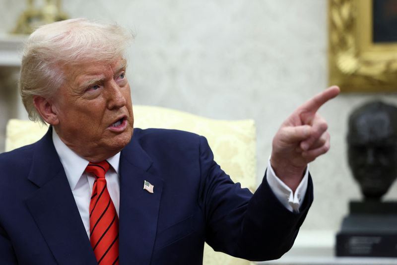 &copy; Reuters. U.S. President Donald Trump reacts as he meets NATO Secretary General Mark Rutte (not pictured), in the Oval Office at the White House in Washington, D.C., U.S., March 13, 2025. REUTERS/Evelyn Hockstein
