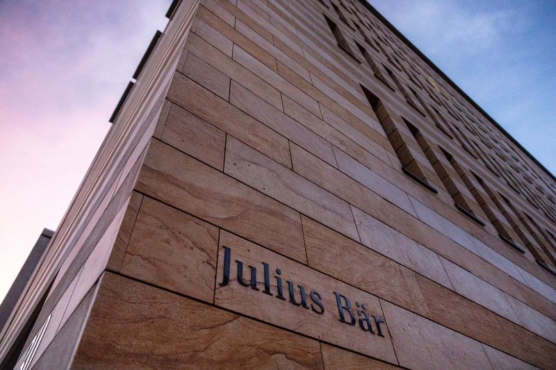 Julius Baer pays interim CEO $6.6 million in 2024