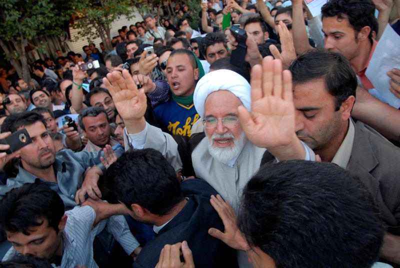 Iran opposition leader Karroubi to be freed from house arrest