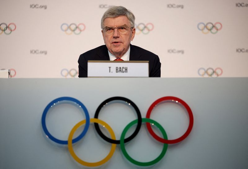 Olympics-IOC recommends inclusion of boxing in Los Angeles 2028 Games, says IOC's Bach