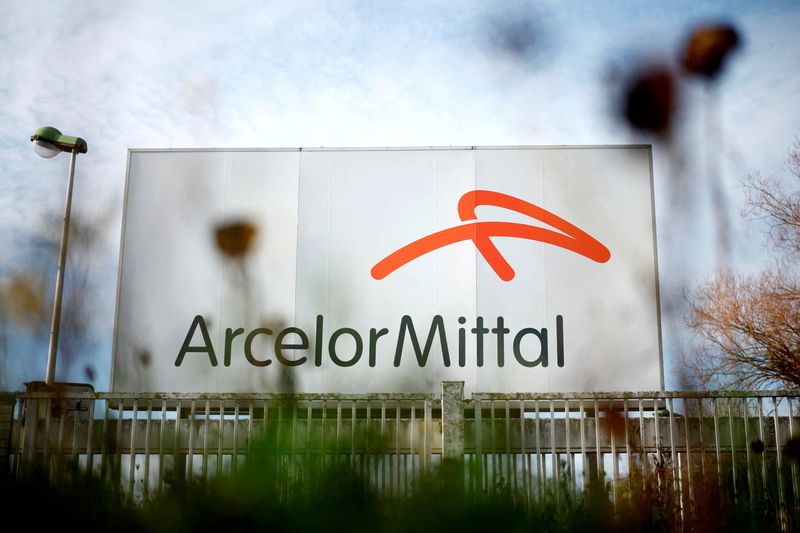 &copy; Reuters. FILE PHOTO: A logo of ArcelorMittal steel group is seen at the company's site in Basse-Indre near Nantes, France, November 26, 2024. REUTERS/Stephane Mahe/File Photo