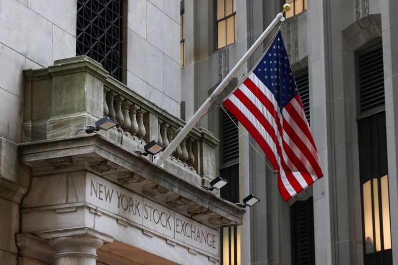 &copy; Reuters. L'ingresso di Wall Street della Borsa di New York (NYSE) a New York City, Stati Uniti, 17 marzo 2025. REUTERS/Kylie Cooper/Foto d'archivio