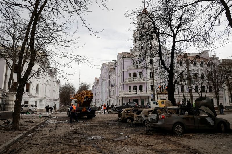 Ukraine says new Russian missile, bomb attack hits Sumy, after strike kills 35