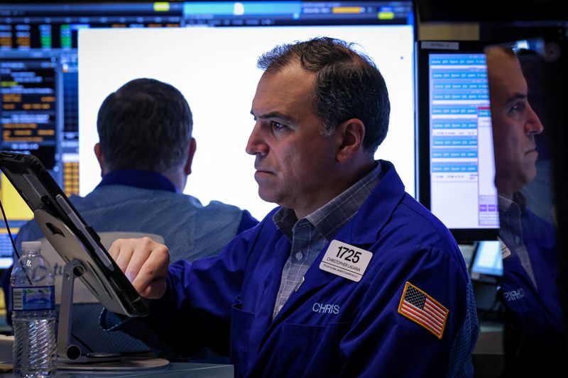 Wall Street's winners and losers during Trump's 100 days at White House