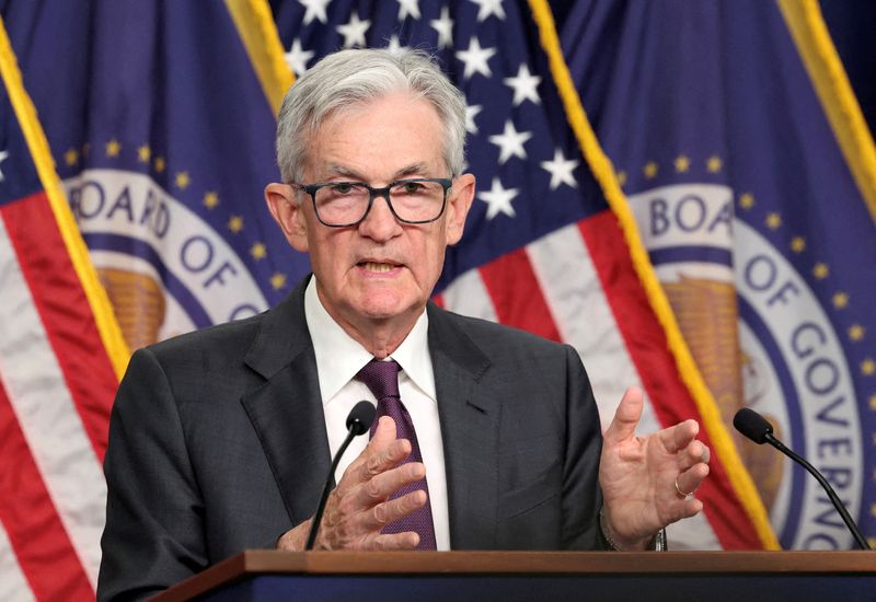 Trump appears to suggest he knows more about interest rates than Fed's Powell