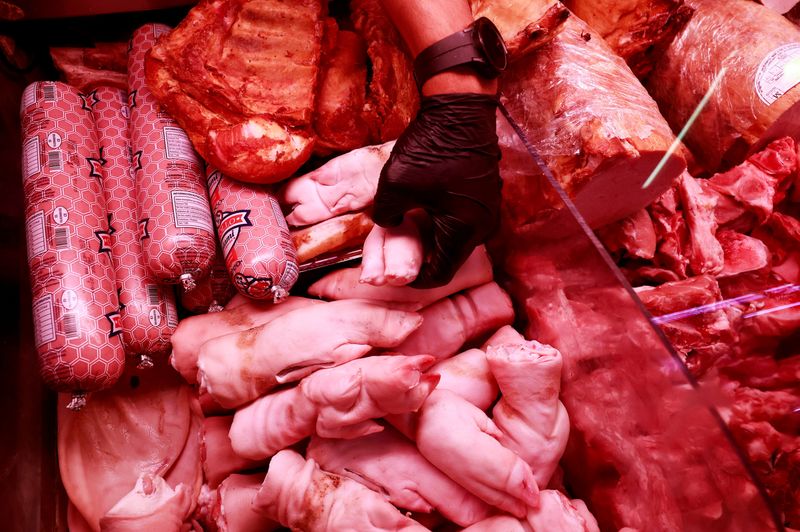 &copy; Reuters. Carne de porco em mercado