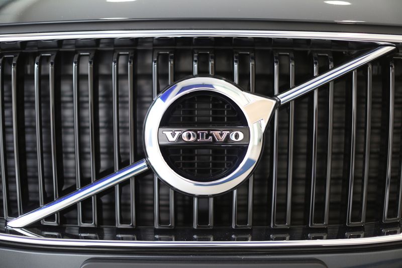 Volvo Cars recalls over 400,000 US vehicles over rearview camera issue, NHTSA says