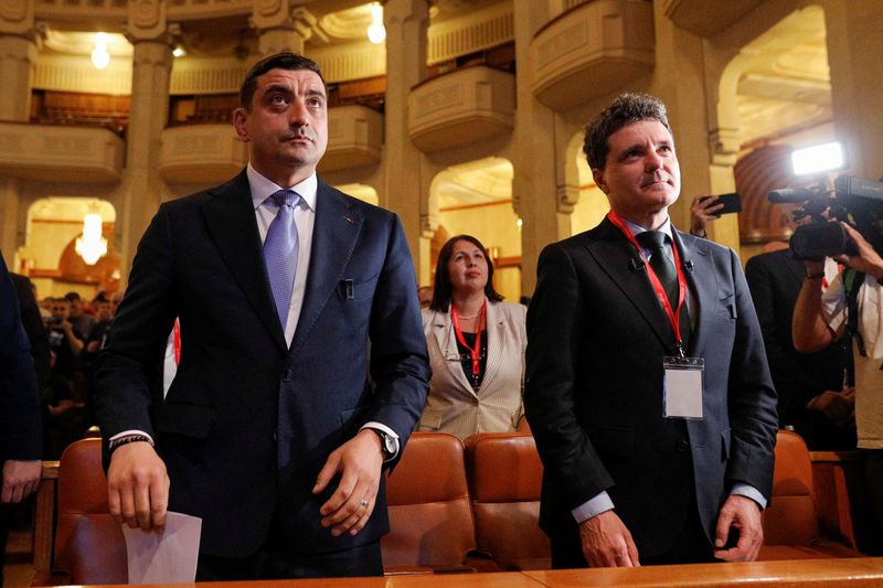 Romanian hard-right frontrunner Simion leads opinion poll before vote run-off