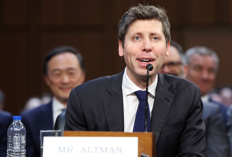 &copy; Reuters. Presidente-executivo da OpenAI, Sam Altman, fala em comissão do Senado dos EUAn08/05/2025nREUTERS/Jonathan Ernst