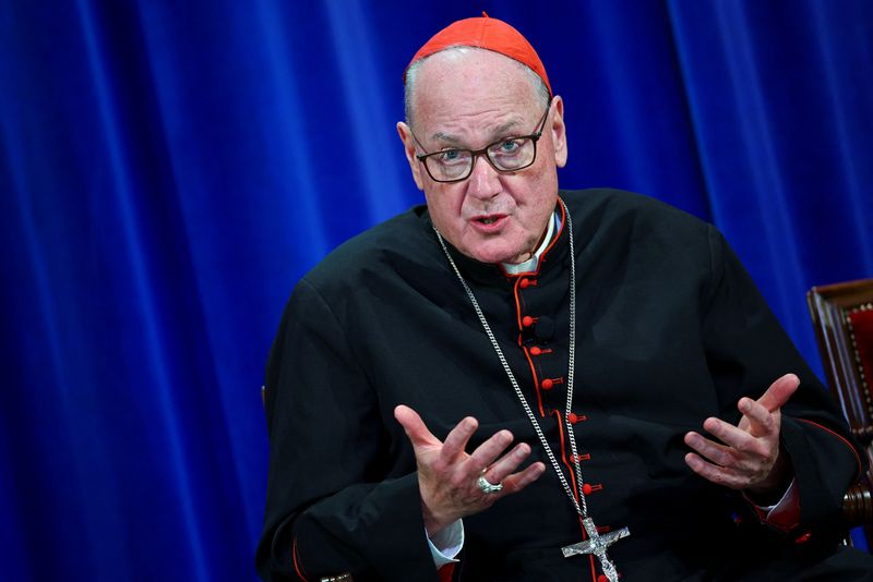 &copy; Reuters. Cardeal Timothy Dolan em Roman 9/5/2025   REUTERS/Guglielmo Mangiapane
