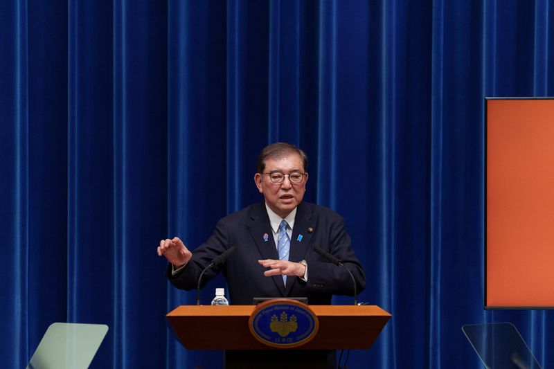 &copy; Reuters. Primeiro-ministro do Japão, Shigeru Ishiba, durante coletiva de imprensa, em Tóquion01/04/2025nNicolas Datiche/Pool via REUTERS