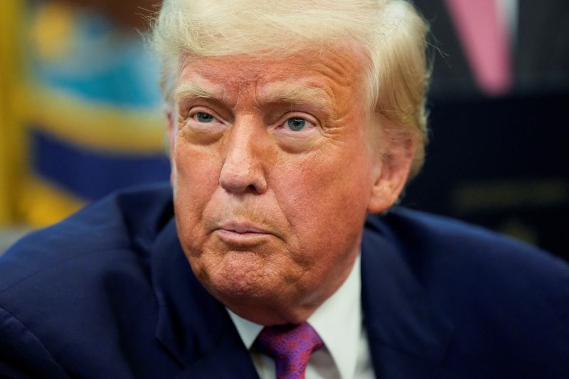 &copy; Reuters. Presidente dos EUA, Donald Trump, no Salão Oval da Casa Branca, em Washingtonn09/05/2025nREUTERS/Kent Nishimura
