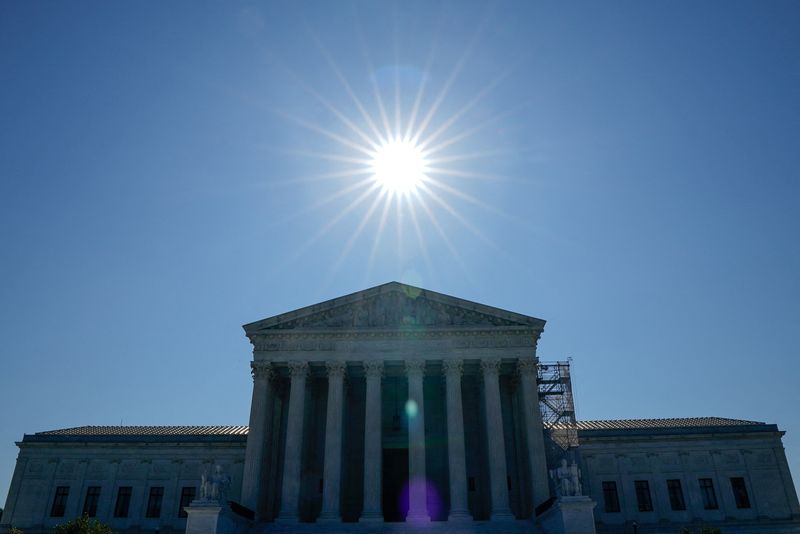 US Supreme Court revives lawsuit against cop in fatal Houston shooting