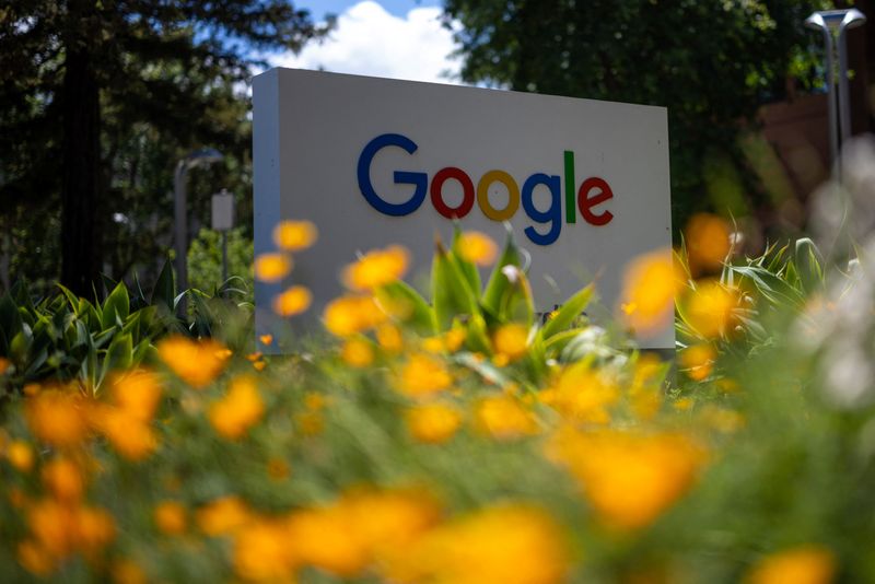 &copy; Reuters. Logotipo do Google em centro de pesquisa da empresa em Mountain View, Califórnia, EUAn13/05/2025nREUTERS/Carlos Barria